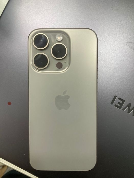 Айфон 15 про 256 гб