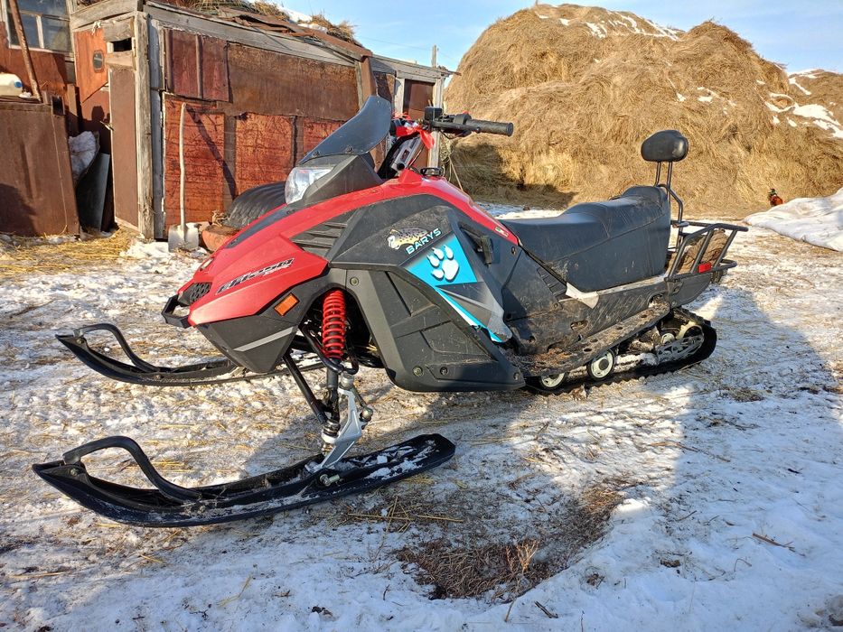 Продам снегоход Барыс 250куб