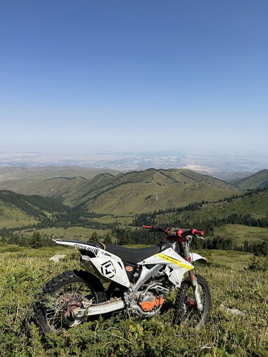 Мотоцикл clevelano