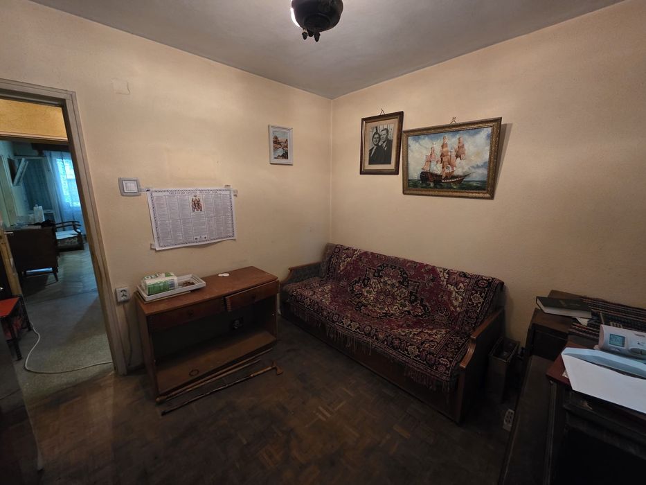 Apartament 2 camere Centru, parter, balcon, centrala termica