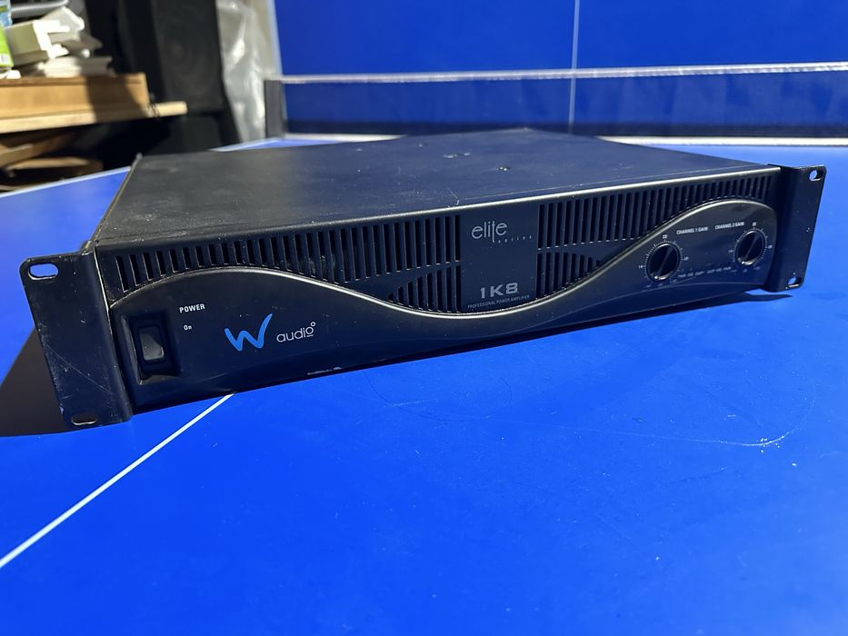 Sistem sunet 300/600w peavey/w acoustic