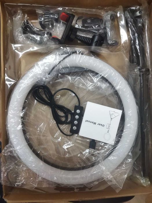 Ринг лампа 12 инча UPhitnis, димируема, 3 светлинни режима