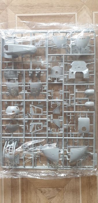 Продам модель вертолёта Ми4