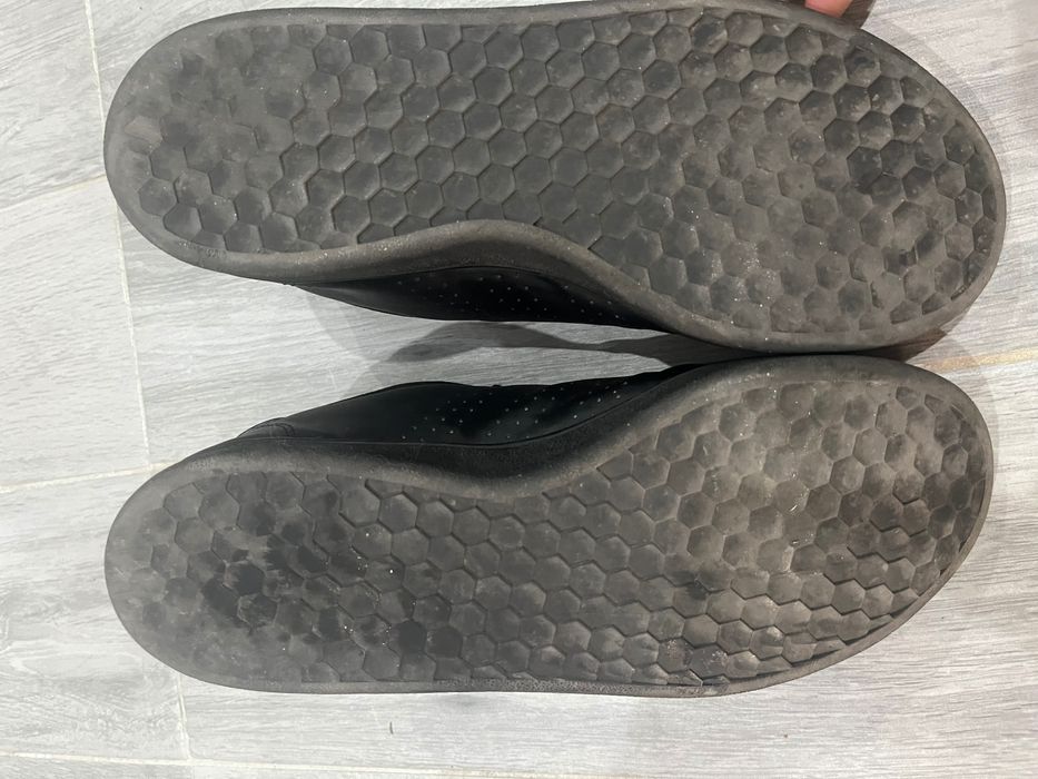 Adidas обувки /маратонки