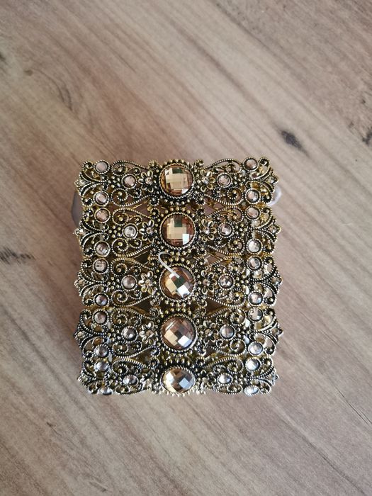 Винтидж гривна уникат