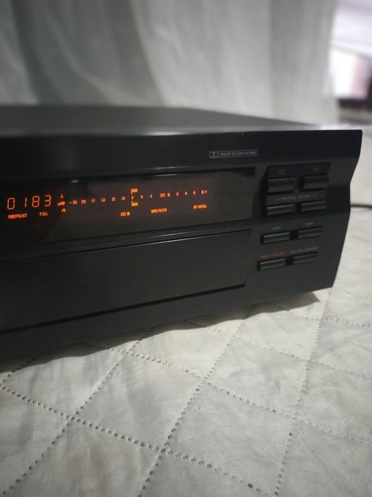 Casetofon deck YAMAHA kx  493