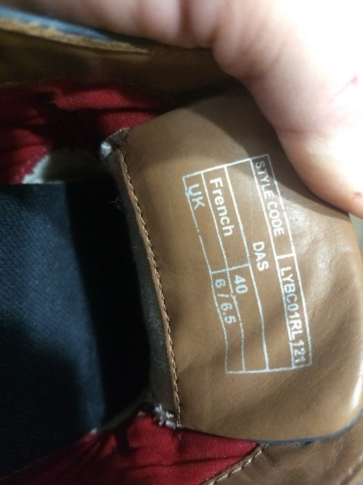 Продавам обувки Louis Philippe