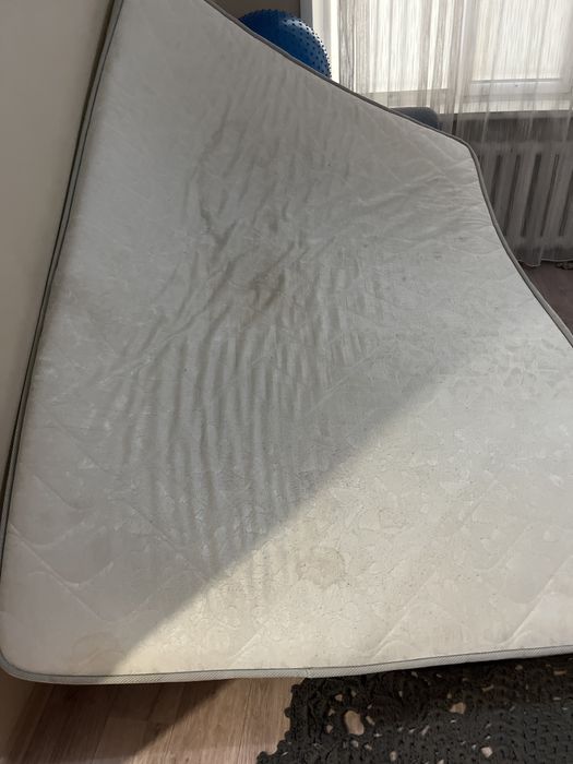 Отдам даром диван требует химчистку