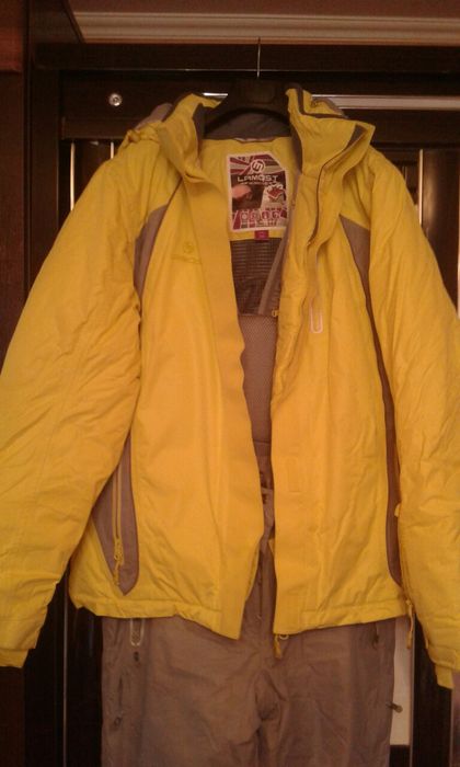 Продам костюм  лыжный