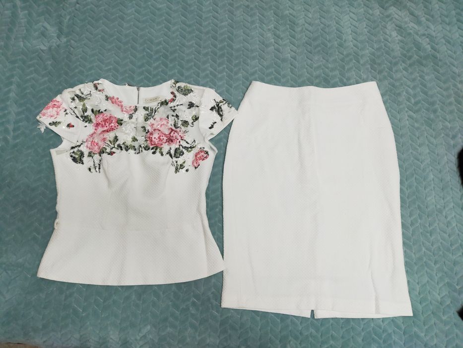 джинсы, платья, толстовки