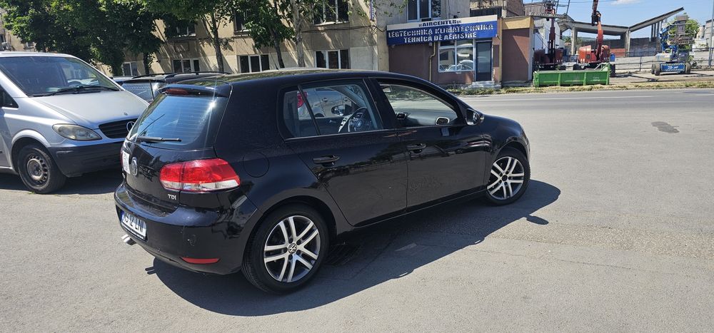 VOLKSWAGEN Golf 2009 — imagine 5