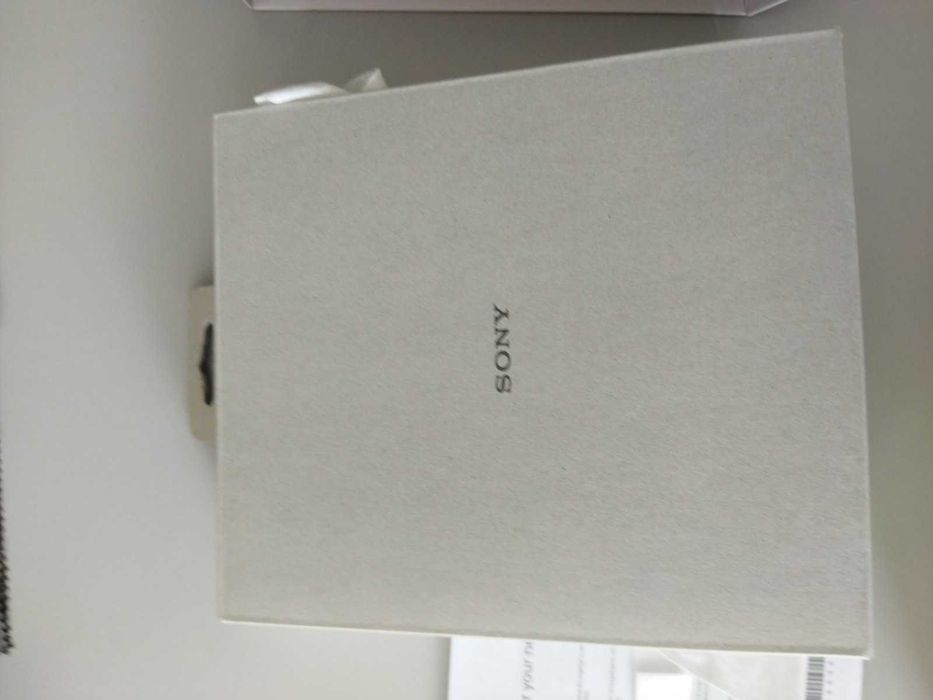 Продавам НОВИ Sony WH-CH520 (син цвят) – безжични слушалки!