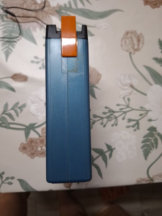 Casetofon portabil foarte vechi,walkman