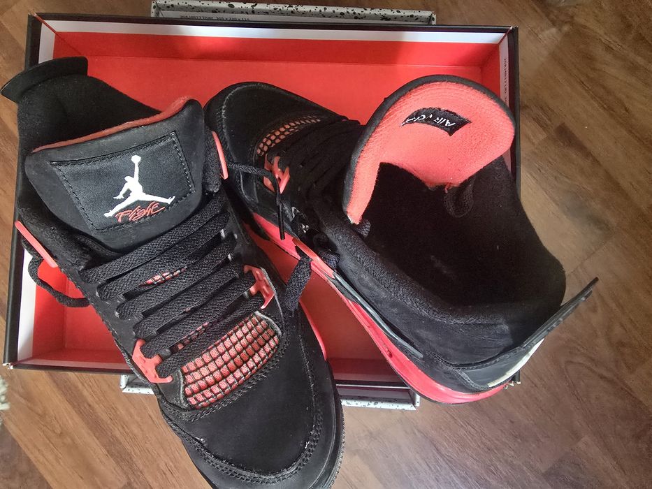 Adidasi Air Jordan 4 Retro Red