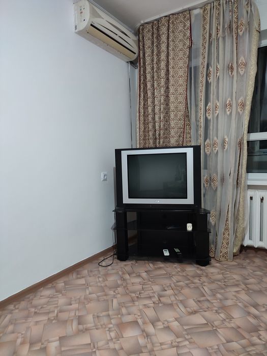 Продам телевизор