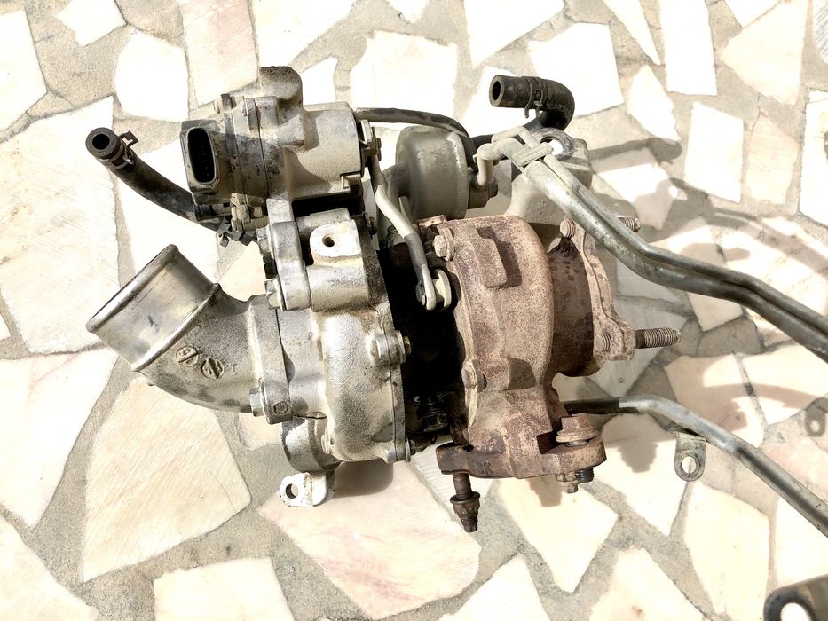 Турбина Toyota Land Cruiser 200. 1VD-FTV