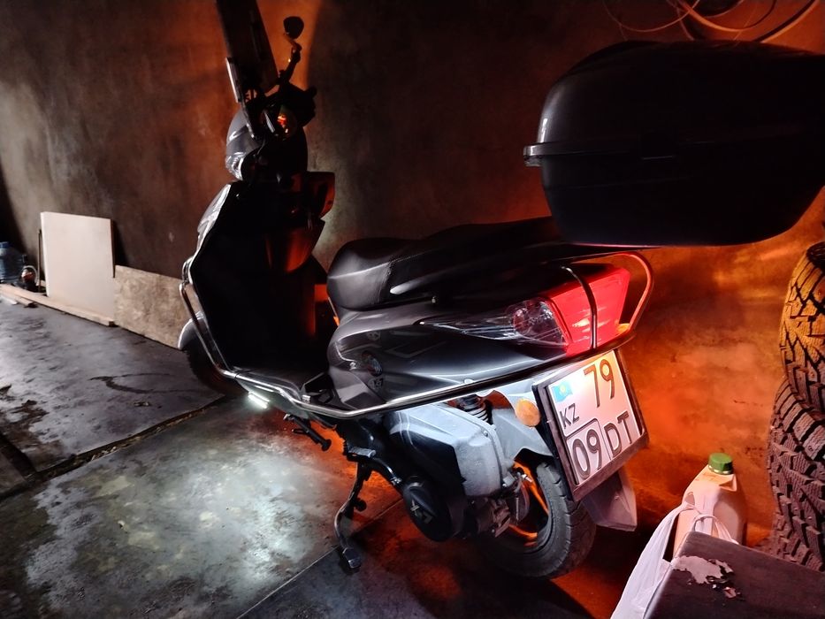 Скутер М8 pro X7