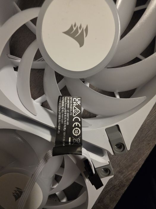 Ventilatoare PC calculator Corsair icue rgb af120 elite