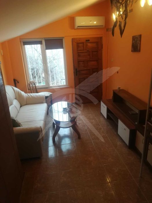 Дава се под наем Къща в Варна, Изгрев - 60 кв.м за 450 € - Снимка #1