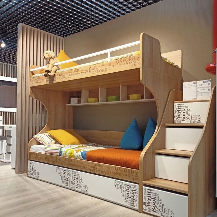 Двухэтажная кровать