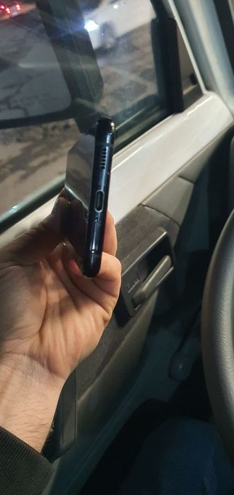 Samsung s21 ultra 5g, 2 sim. 1 e sim 225dollor