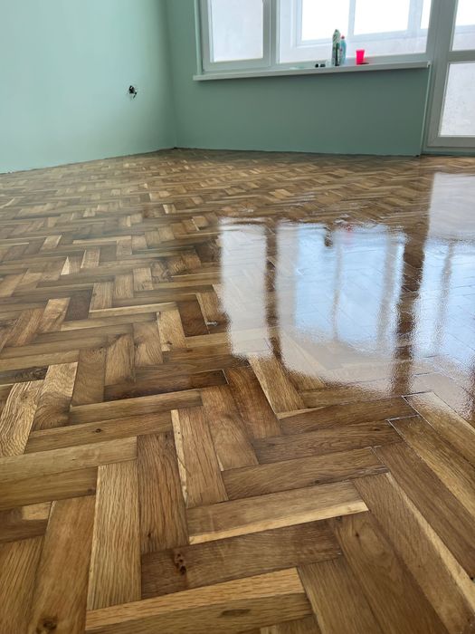 Циклене на паркет и дюшеме