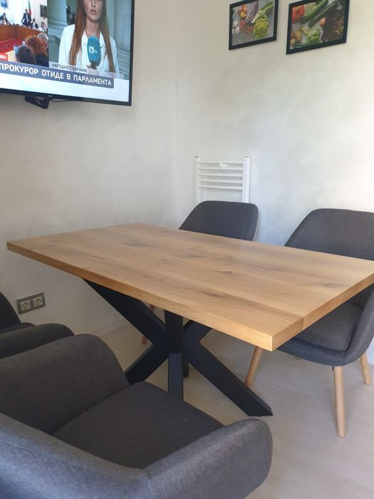 Трапезна маса от масив дъб с ж крак