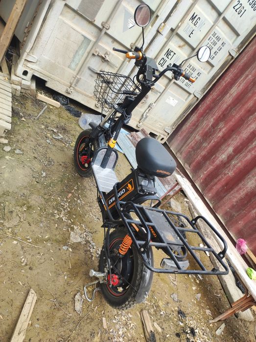 Skuter drongo sotiladi