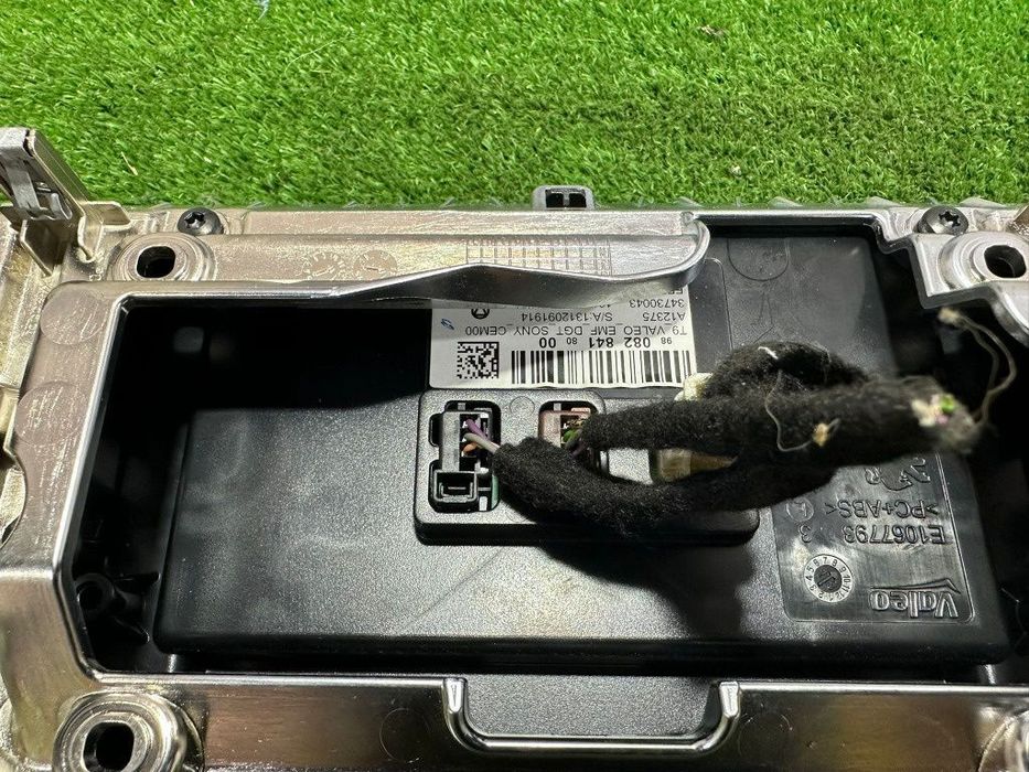 Display navigatie navi radio cd multimedia bluetooth bt peugeot 308 2014 cod: