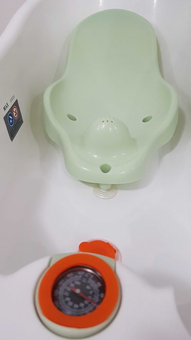 Бебешка вана с подложка Chipolino Bubble, минт 91 см