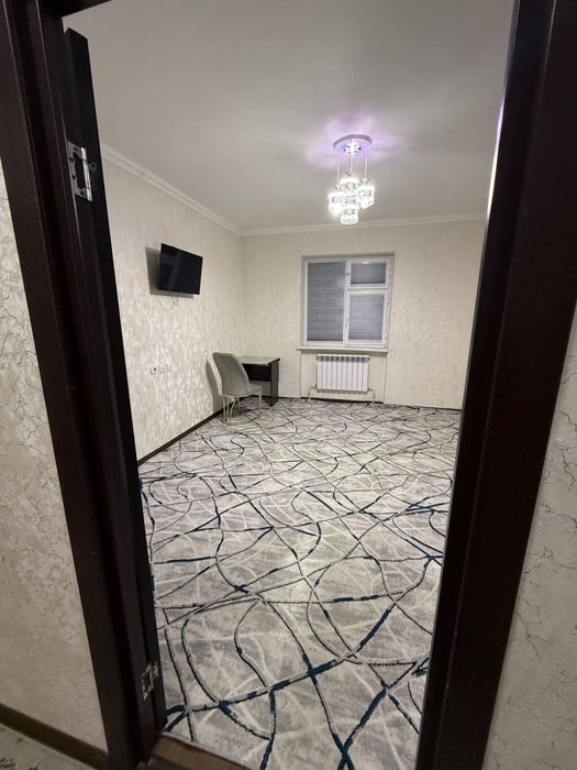 Сергели 8 худуд 2/4/7 срочно ижарага берилади