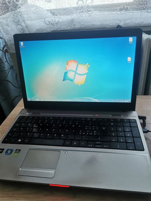 Vand laptop Acer functional