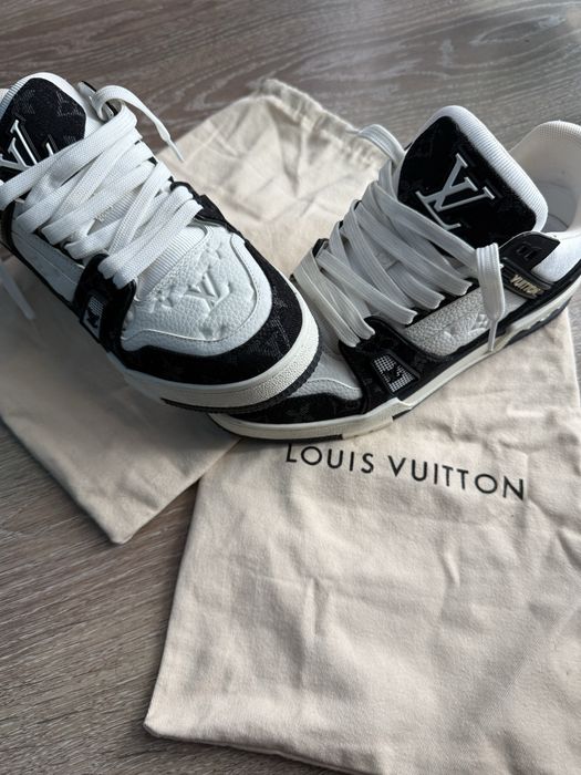 Adidasi Louis Vuitton mas 41