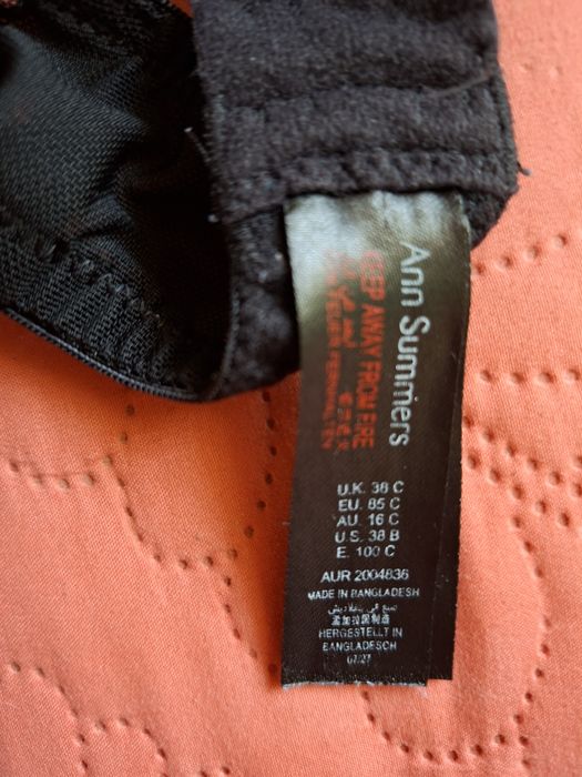 Lot  sutiene  80 C  - 85 C