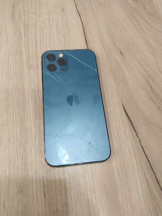iPhone 12 pro б/у
