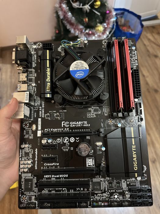 Дънно процесор рам