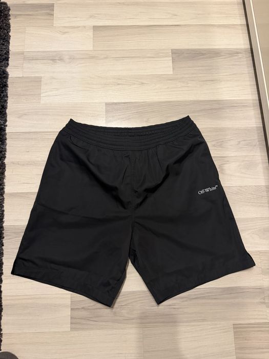 Pantaloni scurti de baie