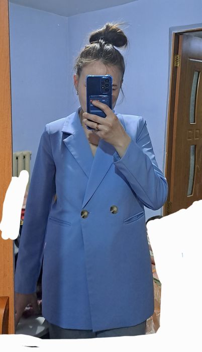 Продам женскую двойку