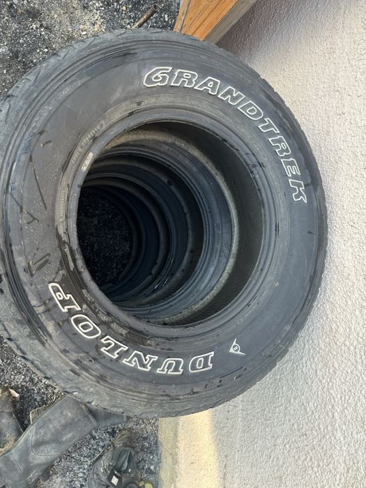 Продам шины для внедорожника