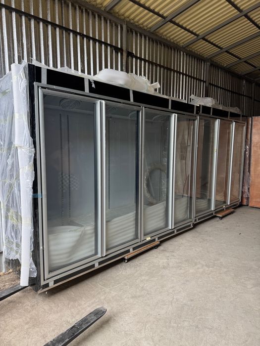 Vitrină frigorifică verticală 7 uși – 5060x800x2060 mm, 2~8°C