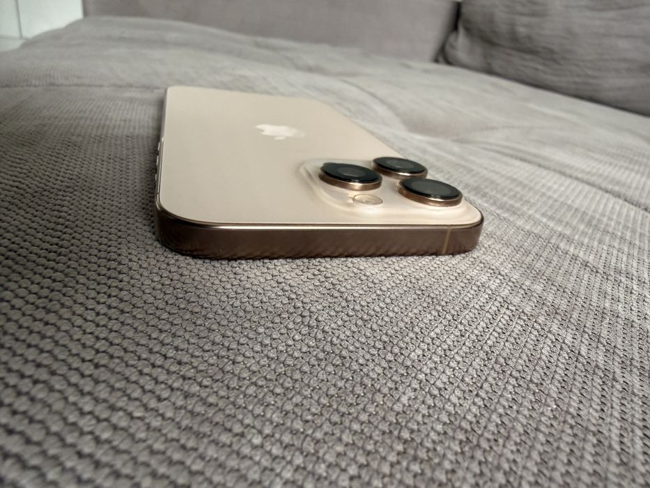 Iphone 16pro max + гаранция 10.10.26