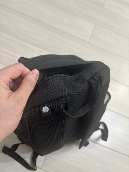 Продам рюкзак Kelme