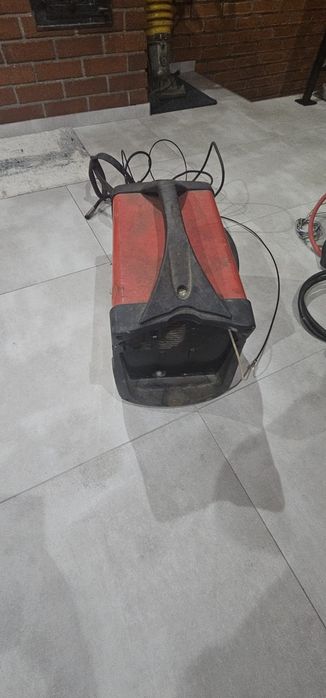 Vând aparat de sudura