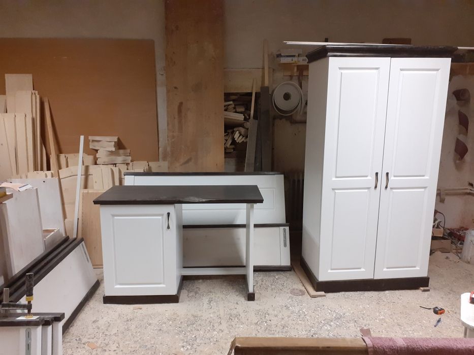 Pat lemn masiv din tei