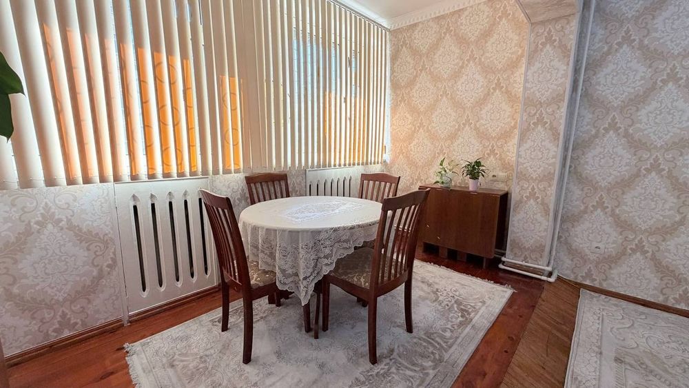 Квартира продается 4/5/9 на Ойбеке