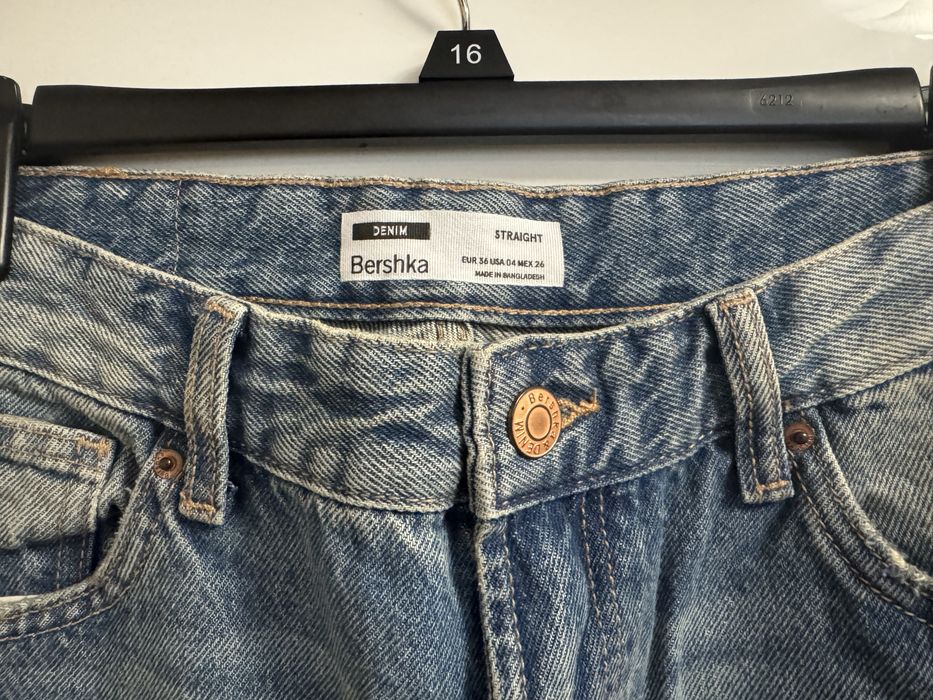 Дънки Bershka 36
