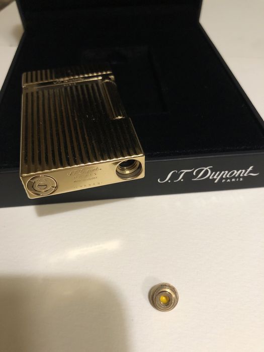 S.T.Dupont ligne 2 Montparnasse Gold Lighter vertical lines