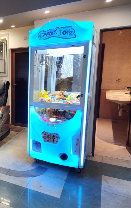 Вендинг Кран за плюшени играчки и награди Crazy Toys 2