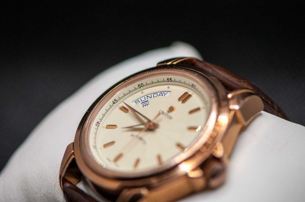 Швейцарски автоматичен мъжки часовник - Ден/Дата - Croton Automatic Limited Edition 44/1000