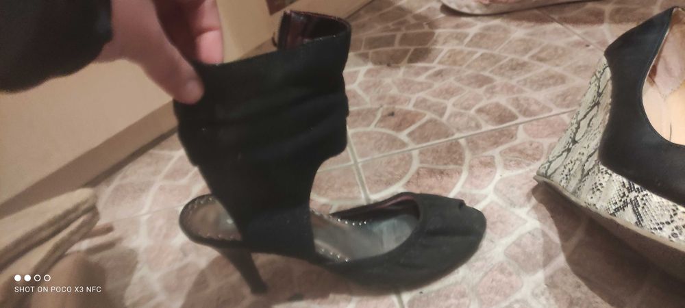 Дамски обувки спортни и ежедневни